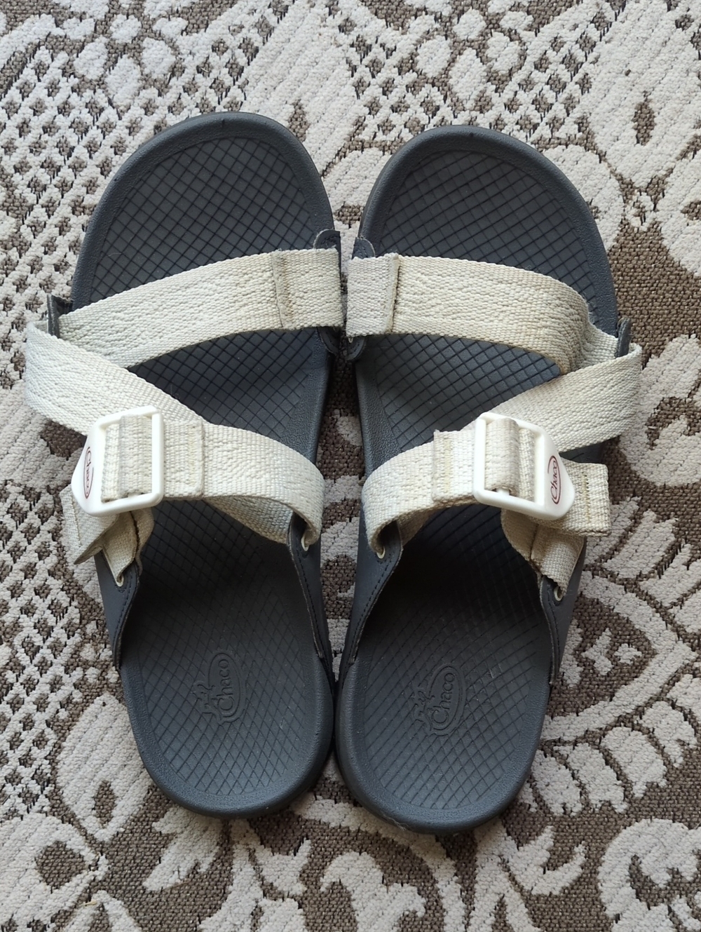 Women's Chacos Strap Sandals with Gray Footbed